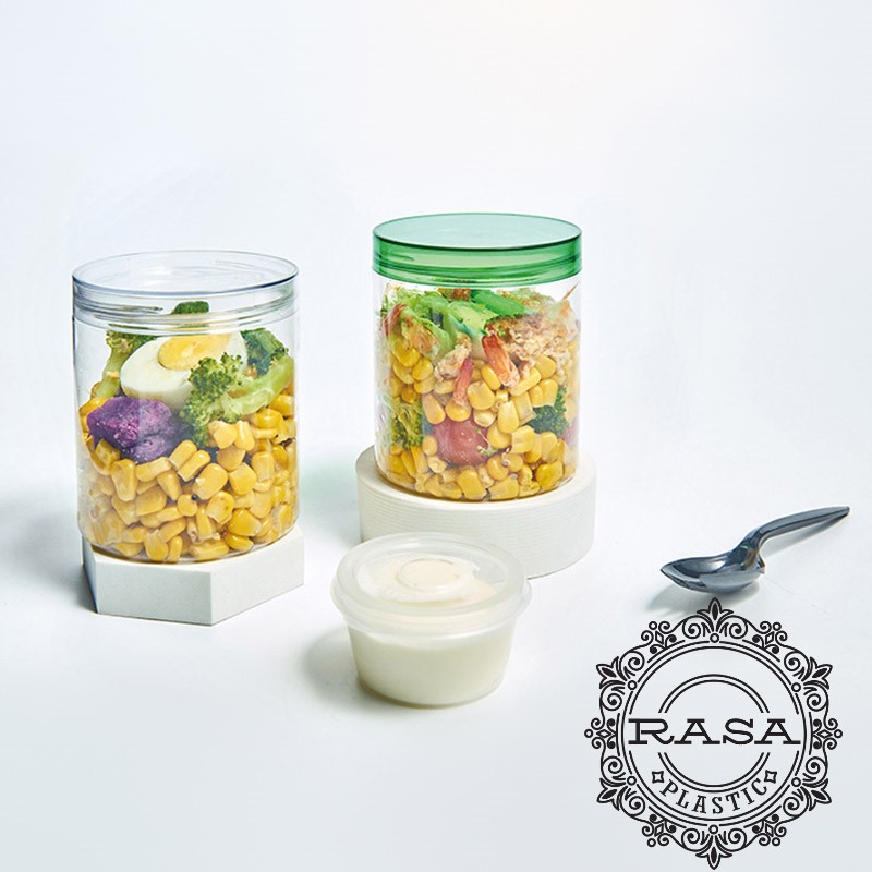 سالاد در جار پلاستیکی، راهکاری خلاقانه برای وعده‌های غذایی